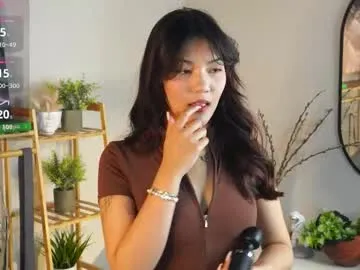 nuryforerogh – webcam model profile photo Image 6