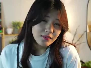 nuryforerogh – webcam model profile photo Image 7