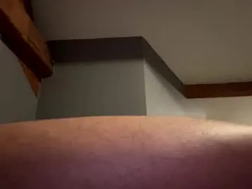 kira0541 – webcam model profile photo Image 4