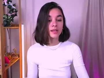 palaustudio – webcam model profile photo Image 11