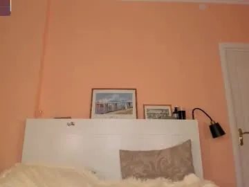 katarasimon – webcam model profile photo Image 15