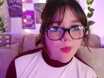 your_dolls – webcam model profile photo Image 15