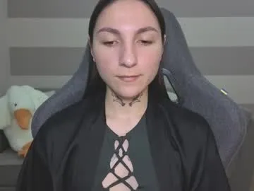 informal_ – webcam model profile photo Image 10