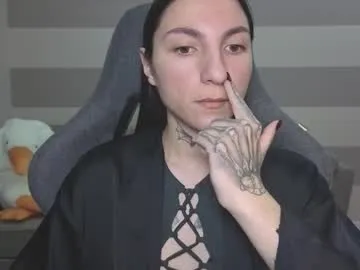 informal_ – webcam model profile photo Image 19