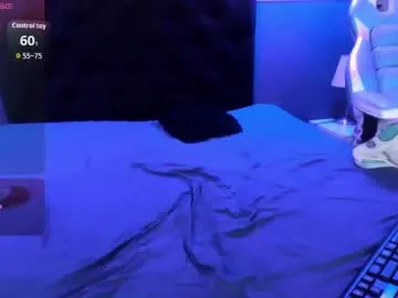 pinkypuppa – webcam model profile photo Image 11