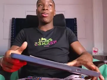 hotbella_ – webcam model profile photo Image 19