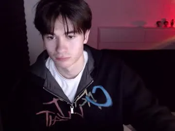 carry_star – webcam model profile photo Image 14