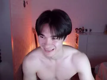 carry_star – webcam model profile photo Image 19