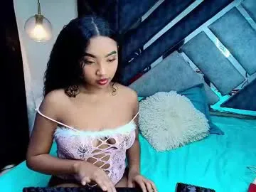 emiilycampbell – webcam model profile photo Image 14