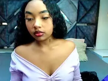 emiilycampbell – webcam model profile photo Image 19