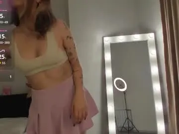 exoticc_shemale – webcam model profile photo Image 2