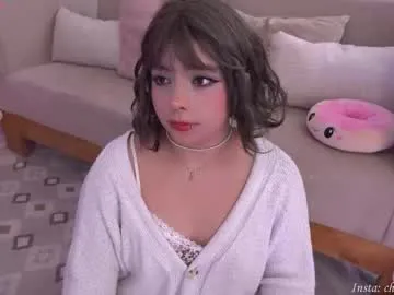 petites_perles – webcam model profile photo Image 9