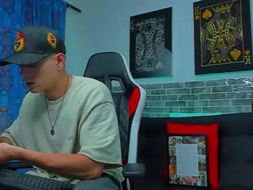 flowerscouple – webcam model profile photo Image 15