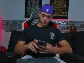 flowerscouple – webcam model profile photo Image 5