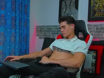 flowerscouple – webcam model profile photo Image 7