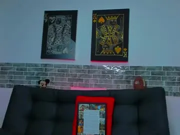 flowerscouple – webcam model profile photo Image 9