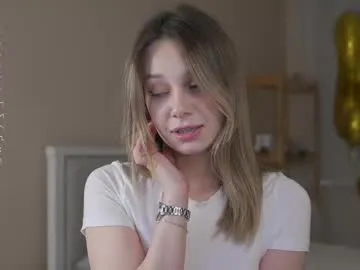 chillgirlll – webcam model profile photo