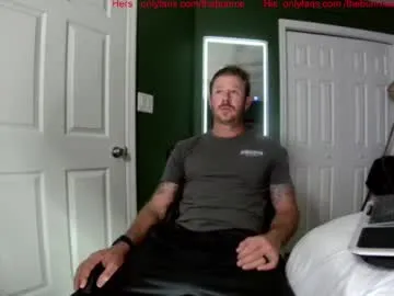 sexy_hot_friends_ – webcam model profile photo Image 16