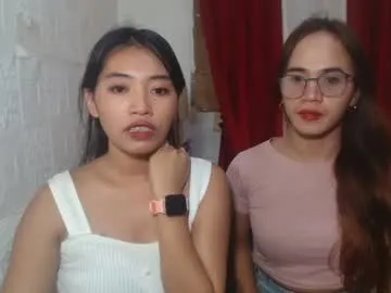 loving_ladies – webcam model profile photo Image 4