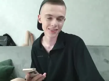 couple_of_fire_ – webcam model profile photo Image 6