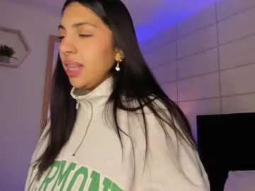 kira0541 – webcam model profile photo Image 9