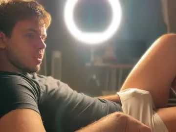 realtryit – webcam model profile photo Image 18