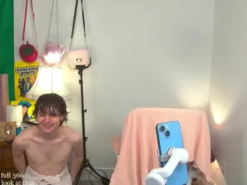 petites_perles – webcam model profile photo Image 8