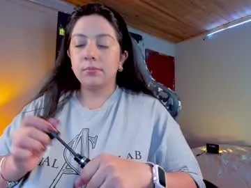 coraline_latin – webcam model profile photo