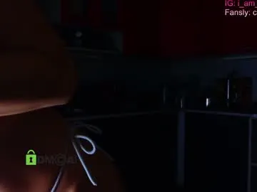 loving_ladies – webcam model profile photo Image 11