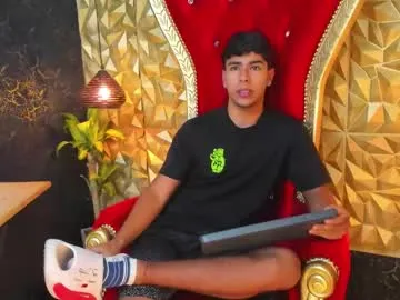 oke_doke – webcam model profile photo Image 4