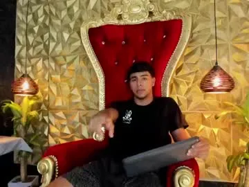 oke_doke – webcam model profile photo Image 8