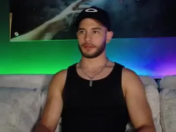 karlenegries – webcam model profile photo Image 15