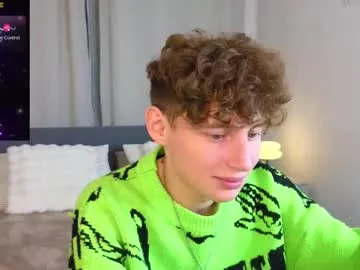 evahothead – webcam model profile photo Image 2