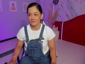 tilliecristello – webcam model profile photo Image 10