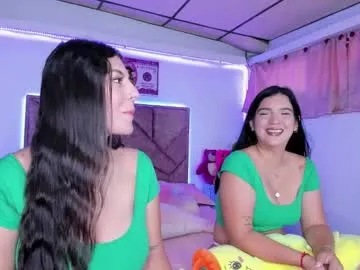 lilly_colins – webcam model profile photo Image 11