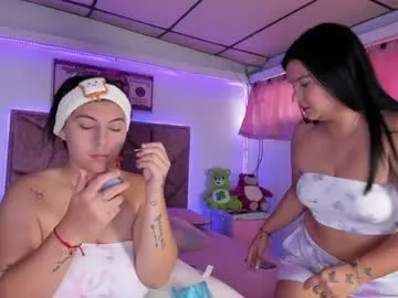 lilly_colins – webcam model profile photo Image 15