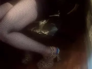 indulgencex – webcam model profile photo Image 12