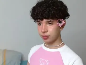 emeraldcotton – webcam model profile photo Image 2