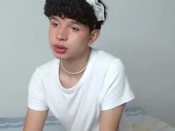 emeraldcotton – webcam model profile photo Image 3