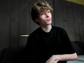 aminaswan_ – webcam model profile photo Image 5