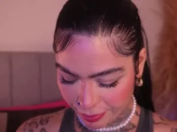 ErikaBonnie – webcam model profile photo Image 11