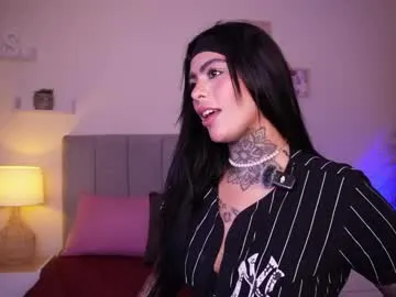 ErikaBonnie – webcam model profile photo Image 2