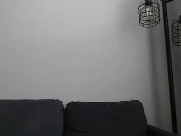 cris__alex__ – webcam model profile photo Image 18