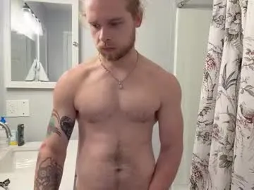 milavalentinax – webcam model profile photo Image 10