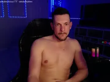 officiallyonlytams – webcam model profile photo Image 6