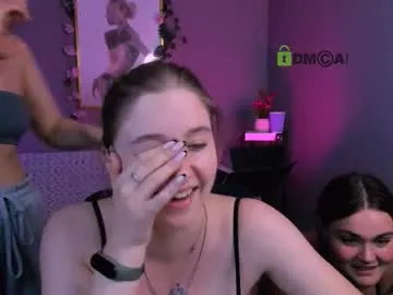 succuba_ – webcam model profile photo Image 16