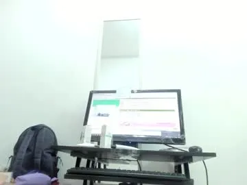 sophyamiller_15 – webcam model profile photo Image 11