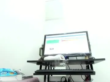 sophyamiller_15 – webcam model profile photo Image 15