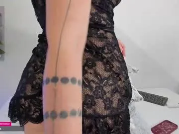 petites_perles – webcam model profile photo Image 7