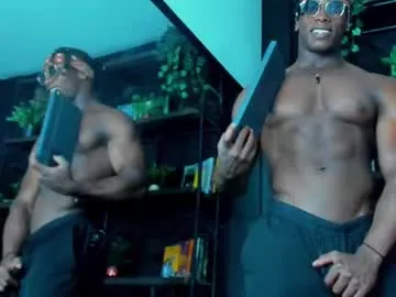 curvypornxxx – webcam model profile photo Image 2